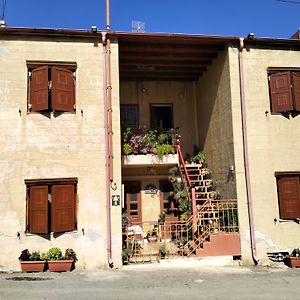 Old House Apartment Paradisi  Exterior photo