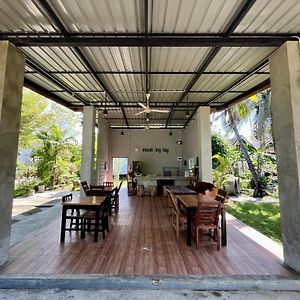 Mook Ing Lay Hotel Koh Mook Exterior photo