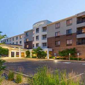 Courtyard By Marriott Madison West / Middleton Hotel Exterior photo