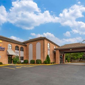 Comfort Inn & Suites Mundelein-Vernon Hills Exterior photo