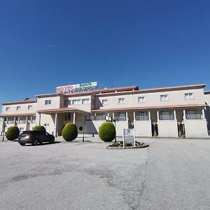 Hotel Quinta Dos Cedros Celorico Da Beira Exterior photo