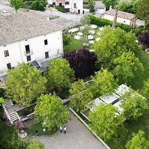 Palazzo De' Farrocco Bed & Breakfast Cerro al Volturno Exterior photo