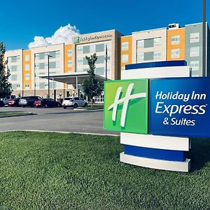 Holiday Inn Express & Suites - Moundsville, An Ihg Hotel Exterior photo