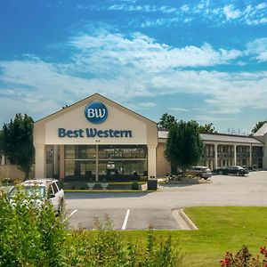 Best Western Windsor Suites Fayetteville Exterior photo