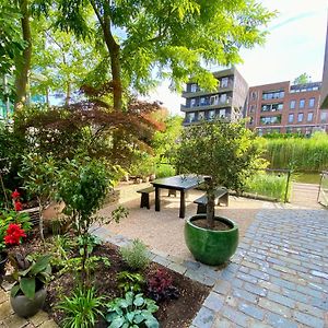 The Green Tunnel Bed & Breakfast Amsterdam Exterior photo