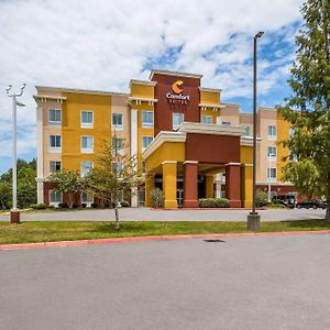 Comfort Suites Denham Springs Exterior photo