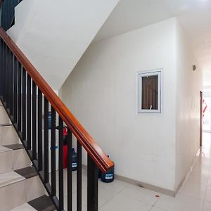 Ava Guesthouse Mitra Reddoorz Lampung Bandar Lampung Exterior photo