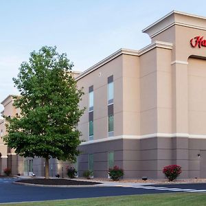 Hampton Inn Gloucester Exterior photo