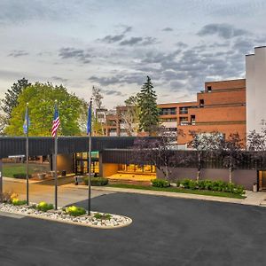 Delta Hotels By Marriott Mount Pleasant Racine Exterior photo