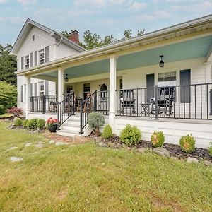 Wolcottville Farmhouse 18 Mi To Shipshewana Exterior photo