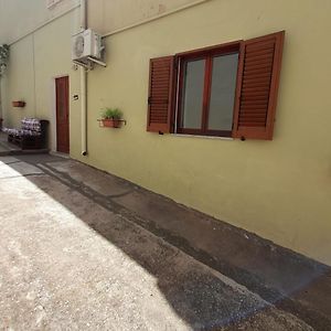 Casa Santina Apartment Sant'Antioco Exterior photo