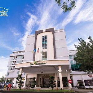 De' Garden Hotel, Butterworth Exterior photo