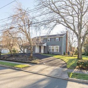 Spacious Home With Theater Mattoon Exterior photo