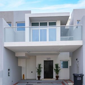 3-Bed Brand New Garden Villa & Bbq And Games-More Dubai Exterior photo