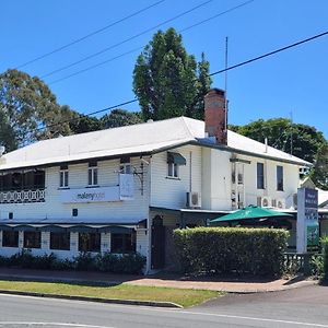 Maleny Hotel Exterior photo