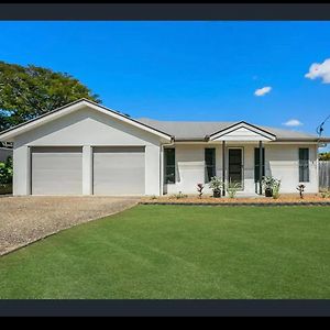 Entire 4 Bed Room House Ipswich Exterior photo