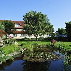 Gasthaus Zum Rethberg Hotel Lubstorf Exterior photo