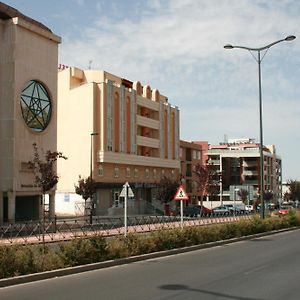 Hotel Cabanas Puertollano Exterior photo