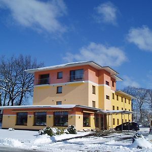 Hotel Friedrichs Neumuenster Exterior photo