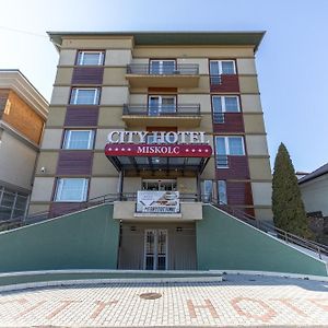 City Hotel Miskolc Exterior photo