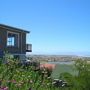 Bluebottle Guesthouse Muizenberg Exterior photo