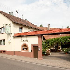 Weingut Und Gaestehaus Vongerichten Hotel Oberhausen  Exterior photo