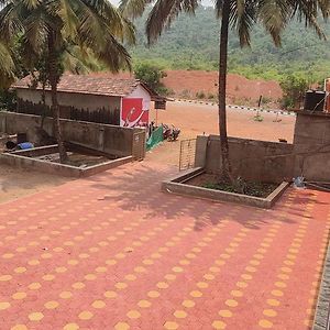 Shree Shantika Rooms And Dormitory Gokarna  Exterior photo