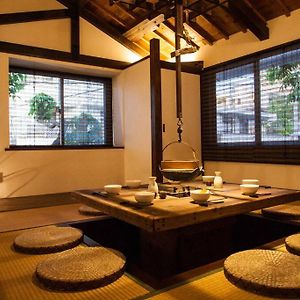 Classical Japanese Style&Modern House Chill Out囲炉裏 Villa Urasoe Exterior photo