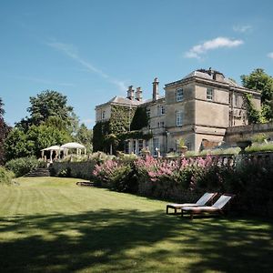 Burleigh Court Hotel Stroud  Exterior photo