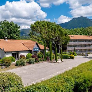 Kyriad Digne-Les-Bains Hotel Exterior photo