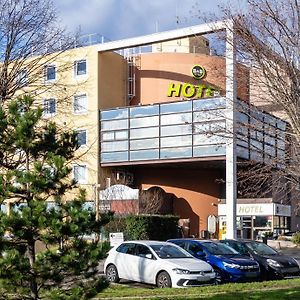 B&B Hotel Grenoble Centre Verlaine Exterior photo