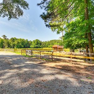 Waterfront Benson Retreat Rescue Farm With A Lake! Villa Exterior photo