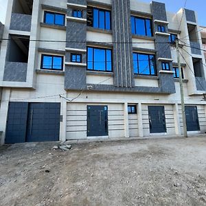 Shortlets In Cotonou Apartment Exterior photo