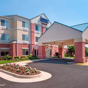 Fairfield Inn Dulles Airport Chantilly Exterior photo