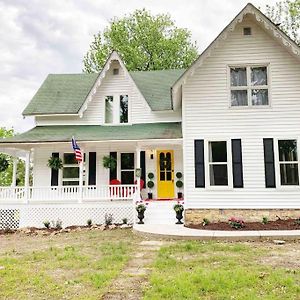 Beautiful Historic Farmhouse Perfect For Fugitive Beach Military And Ms&T Villa Rolla Exterior photo