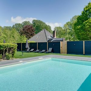 Forest Villa With Shared Pool & Eco Wellness Zeewolde Exterior photo