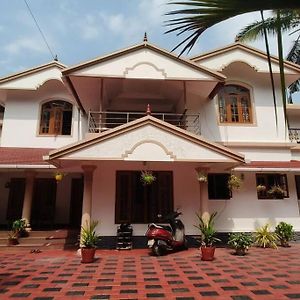 Stay In Kottayam Ettumanoor Exterior photo