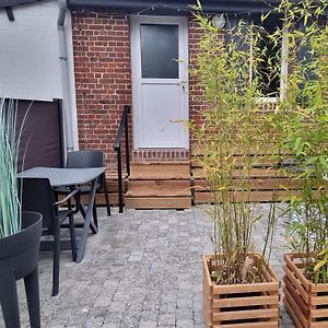 Studio Independant Avec Terrasse Vue Jardin Apartment Beauchamps  Room photo