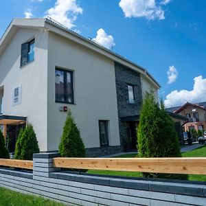 Pensiunea Gambrinus **** Bed & Breakfast Miercurea Ciuc Exterior photo