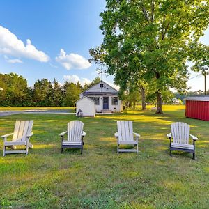 Charming Virginia Retreat With Covered Porch And Yard! Villa Farmville Exterior photo