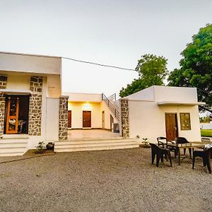 Jawai Sanderao Farms Hotel Exterior photo