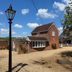 Stablehurst Cottage West Hoathley Exterior photo