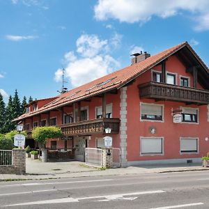 Knoedelhof Hotel Putzbrunn Exterior photo