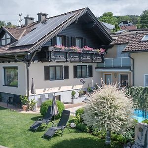 Gaestehaus Maurer/Bader Hotel Feldkirchen In Kaernten Exterior photo