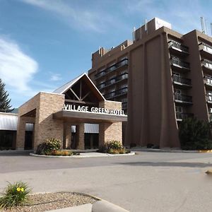 Riviera Village Green Hotel Complex Vernon Exterior photo