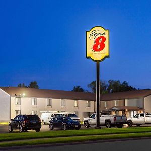 Super 8 By Wyndham Sun Prairie/Madison E Motel Exterior photo