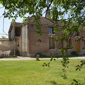 Le Bas Du Buisson Ferme Villa Bucey-en-Othe Exterior photo