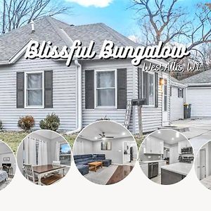 Blissful Bungalow Mins To Froedert And State Fair Villa West Allis Exterior photo