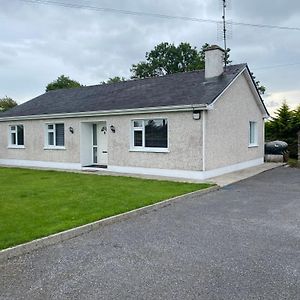 3 Bedroom Bungalow In Kiltimagh Exterior photo