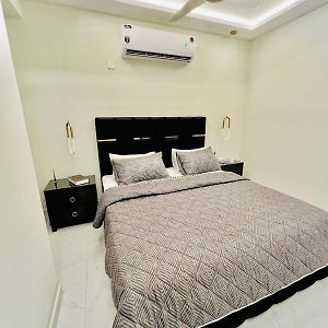 One Bed Furnished Apartment Islamabad Exterior photo